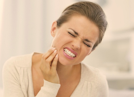 Жгучая боль в зубе